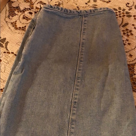 Denim midi flared skirt - Picture 5 of 6